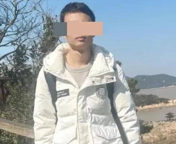 <strong>大学男生失踪1个月后被确认跳入黄河</strong>