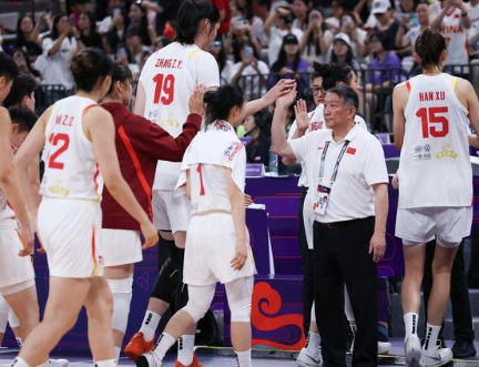 <strong>宫鲁鸣回应不敌日本女篮</strong>