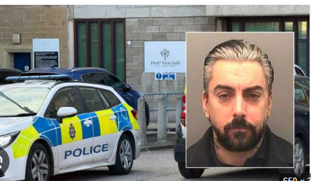 <strong>英国摇滚乐团前主唱狱中被杀受害者仍被宣告当场死亡。据消息人士</strong>