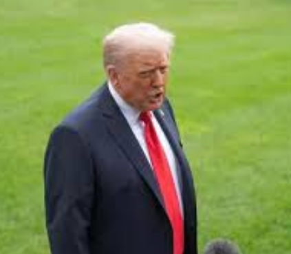 <strong>特朗普:美国放手芯片制造业太</strong>