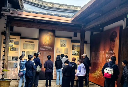 <strong>12份吴石珍贵档案首次公开</strong>