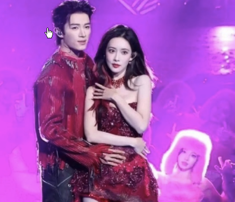 <strong>孟子义王星越湖南跨年彩排</strong>