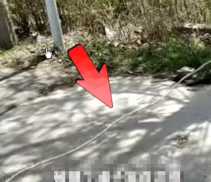 <strong>遭绳子锁喉的13岁男孩已转诊北京</strong>