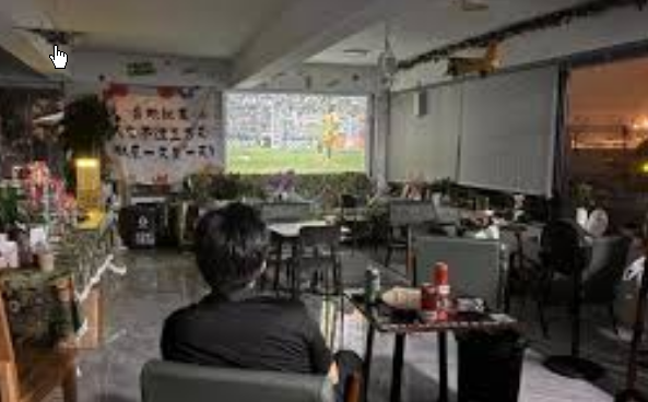 店主邀约4000人看世界杯 0人到店